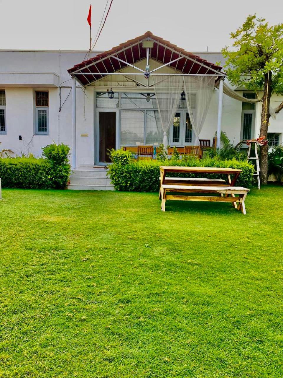 Solanki Farms & Pool Villa Garden Fully Private Jaipur Eksteriør bilde